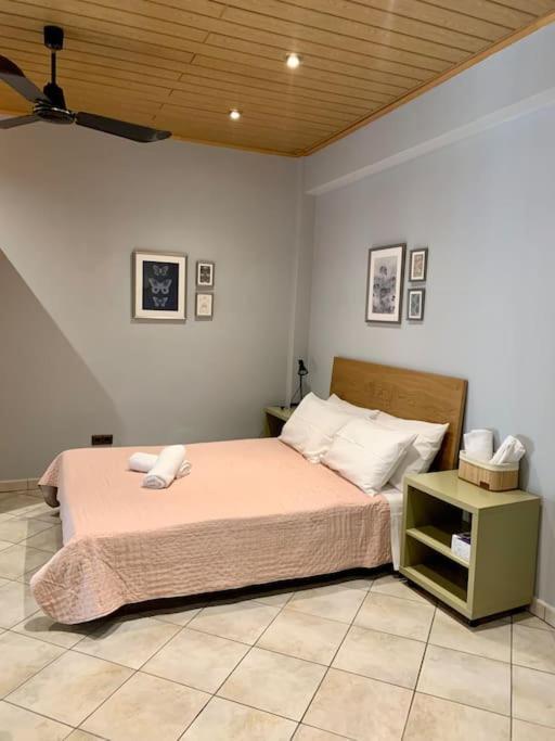 Beautiful Apartment Athens Keramikos Exterior photo