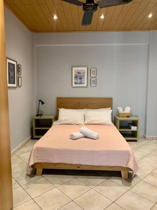 Beautiful Apartment Athens Keramikos Exterior photo